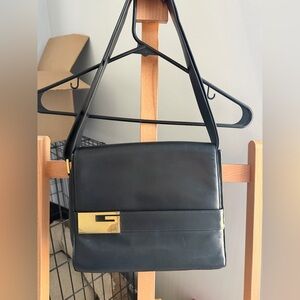 Vintage Gucci black leather bag with Certification of Authenticity